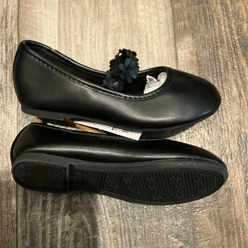 Jumping Beans Black Dress Shoes with Floral Accent Size 10